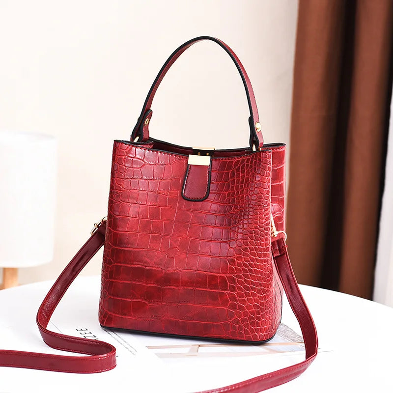 Britha | Shoulder Bag
