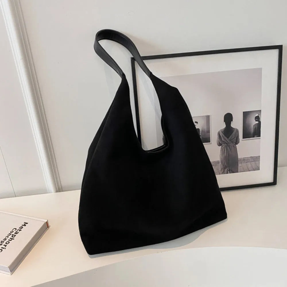 Avenza | Hobo Bag