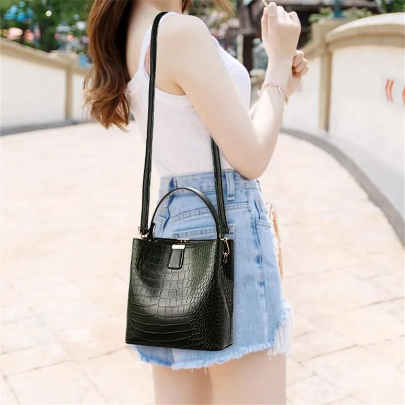 Britha | Shoulder Bag