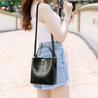 Britha | Shoulder Bag