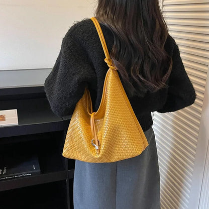 Kelly | Shoulder Bag