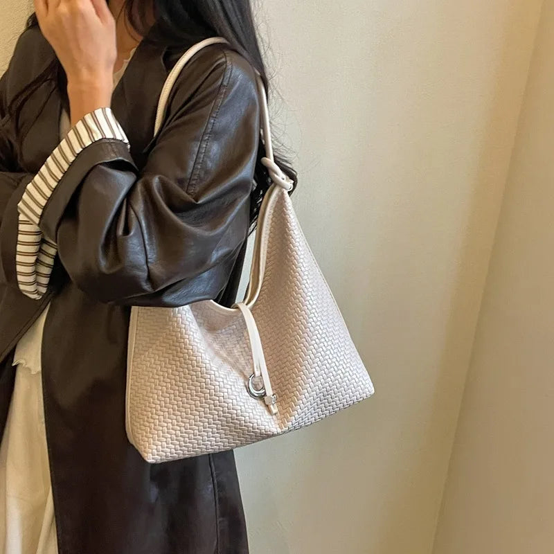 Kelly | Shoulder Bag