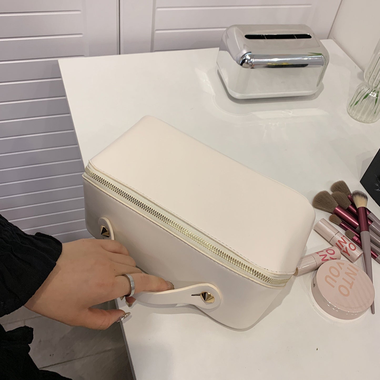 Tihna | Makeup Pouch