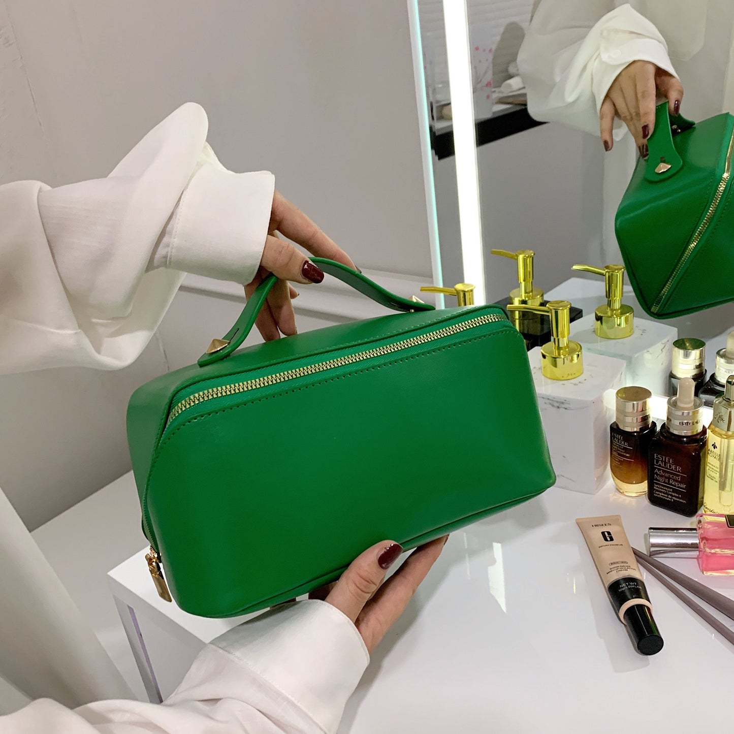 Tihna | Makeup Pouch
