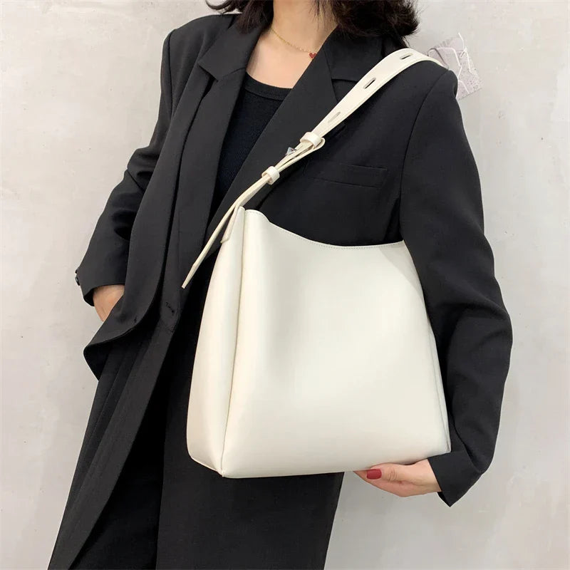 Maudi | Hobo Bag